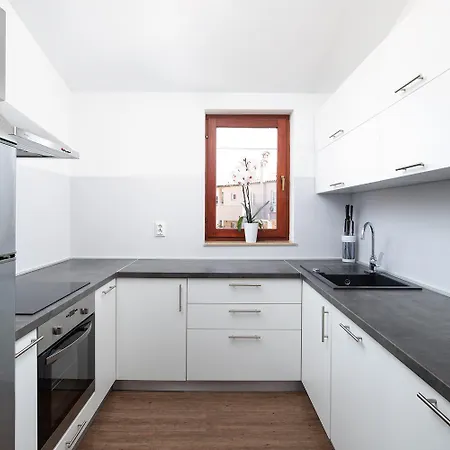 Apartment Near Centre